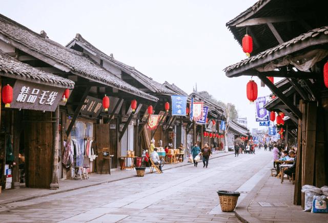 企业减少注册资金和变更股东那个先办？游戏画面